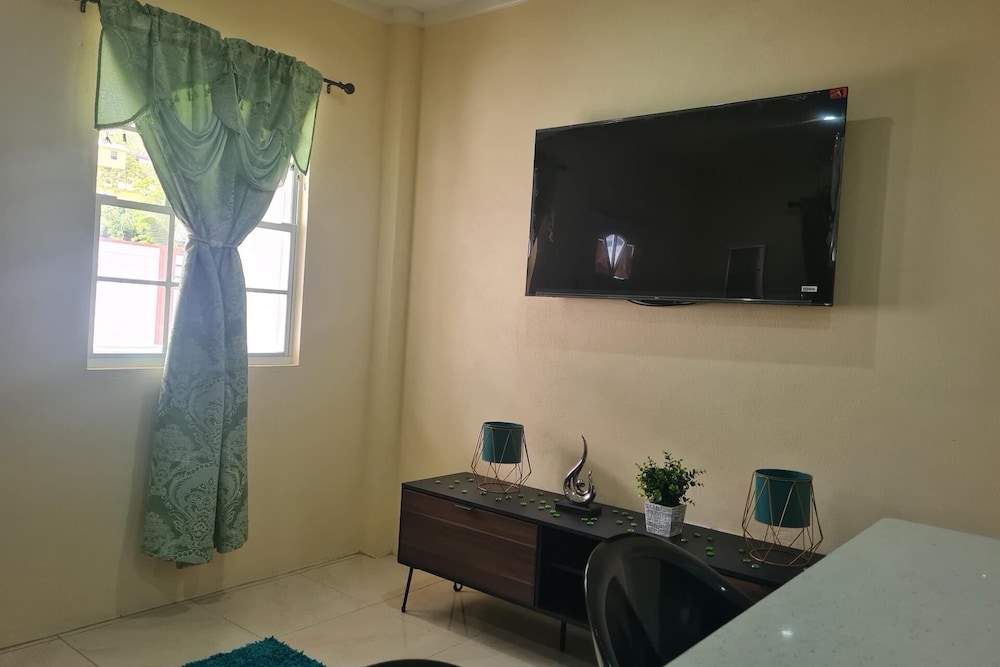 Apartment photo 1