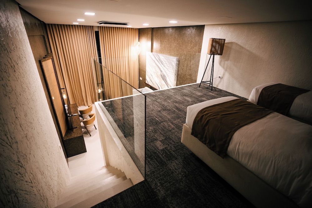 Executive Double Room Single Use, Beach View