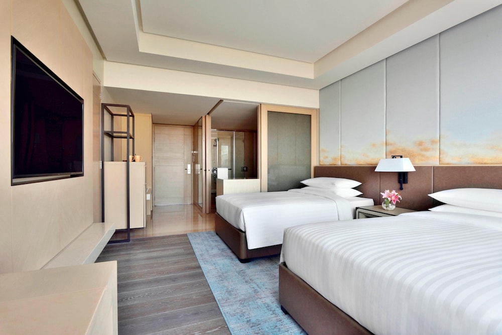 Club Room, 2 Twin Beds