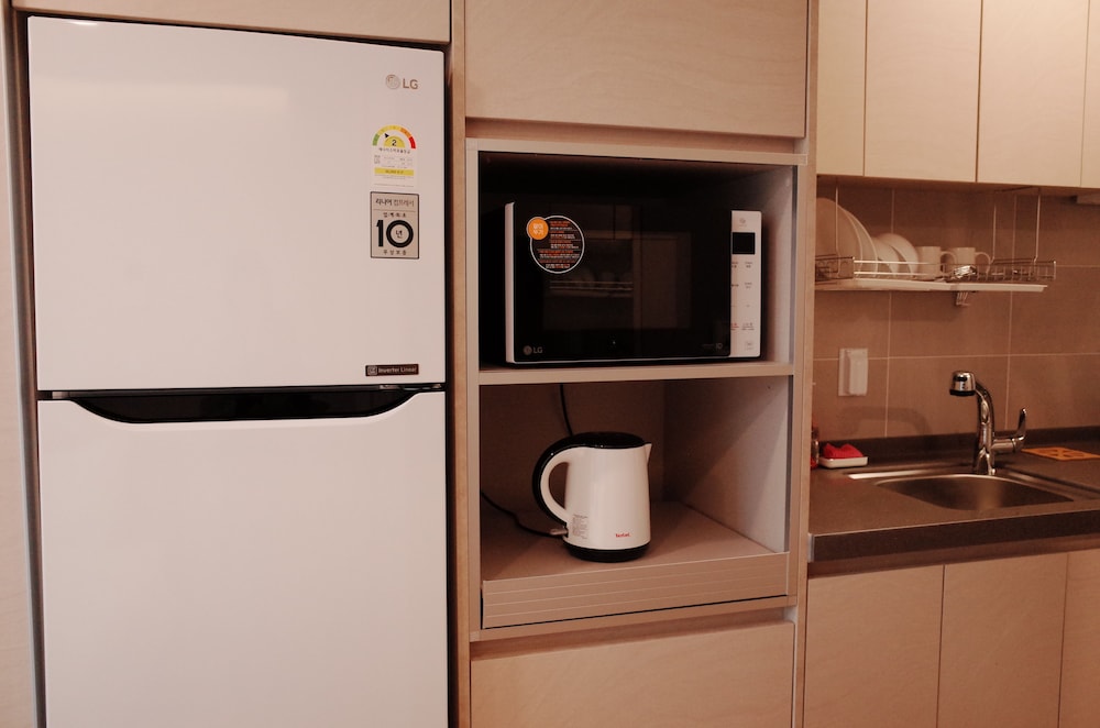Twin Room - Photo 10