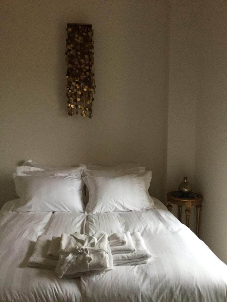 Deluxe Double Room photo 3
