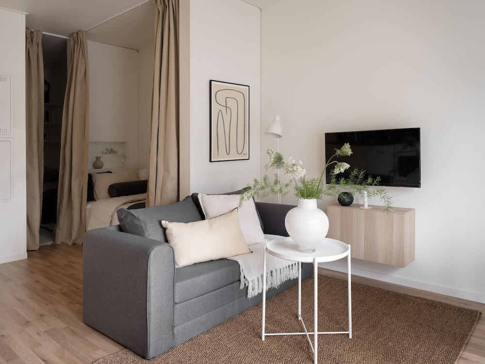 Standard Studio, 2 Twin Beds - Photo 4