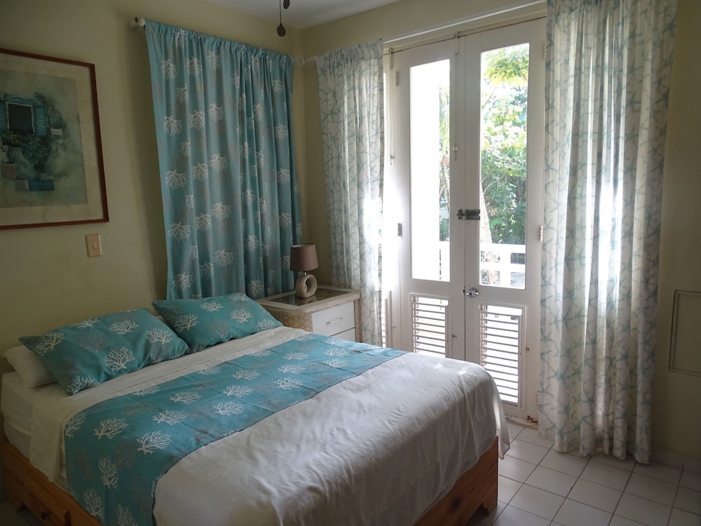 Classic Double or Twin Room, 1 Double Bed, Non Smoking (121, 421)