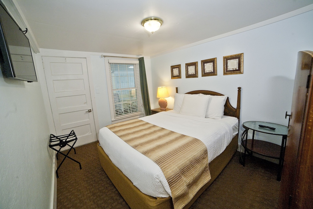 Suite, 1 Bedroom, Kitchen photo 1
