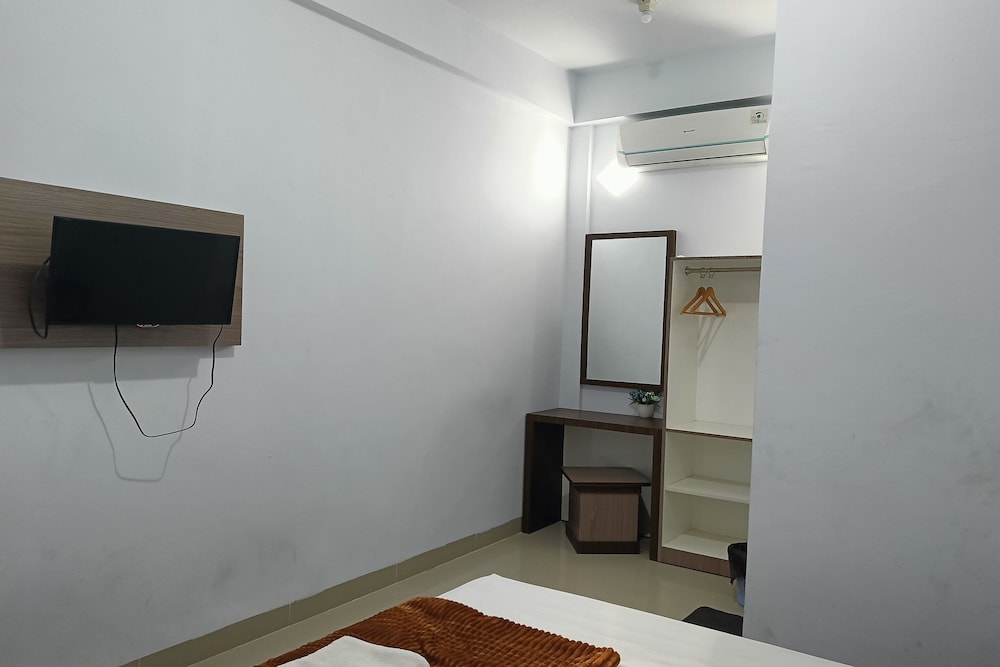 Economy Double Room photo 1