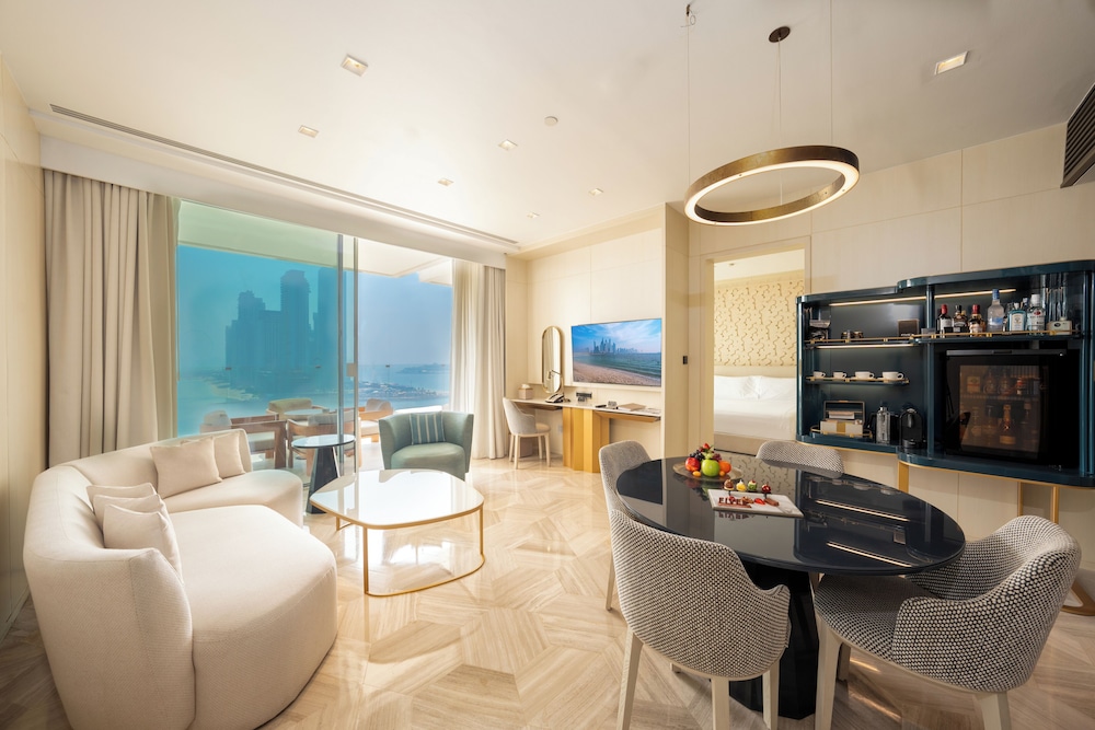 Luxe 1 Bedroom Suite, Including New Year Gala Dinner & Party
