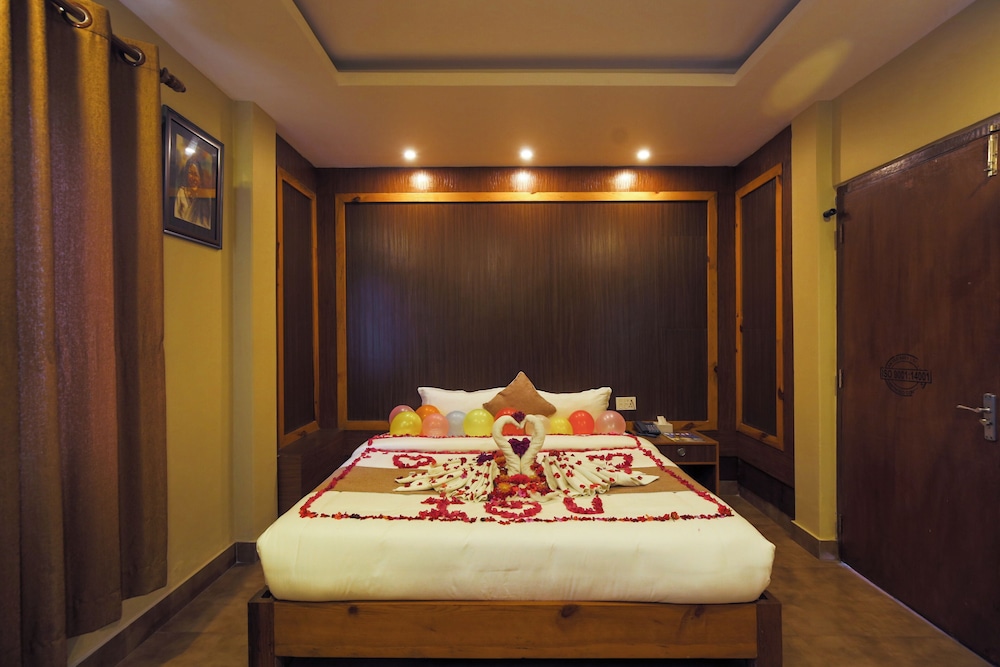 Deluxe Double Room - Photo 1