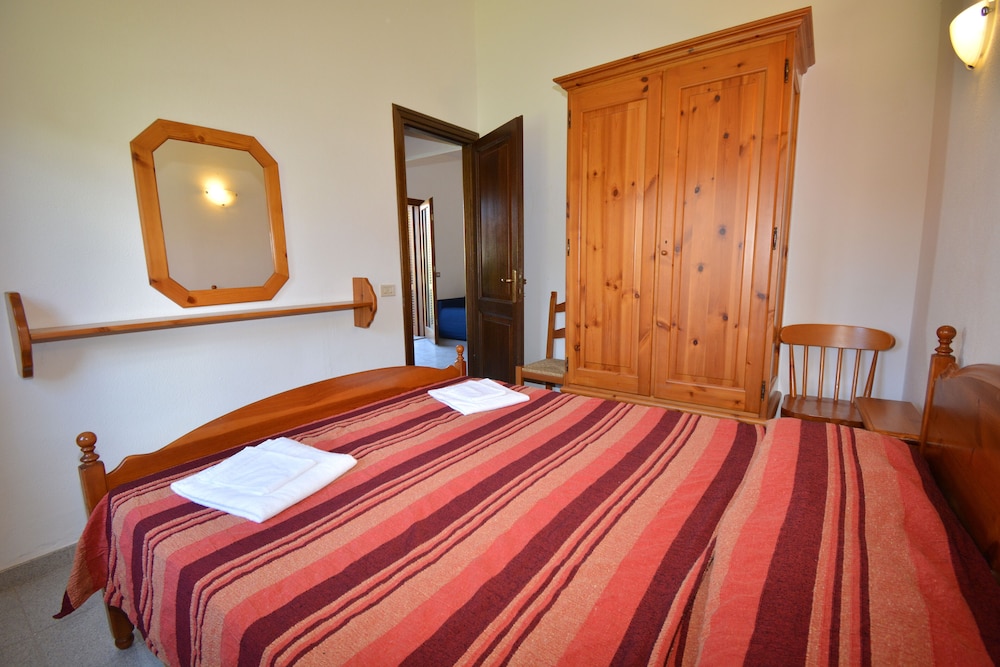 Apartment, 2 Bedrooms, Garden View, Ground Floor