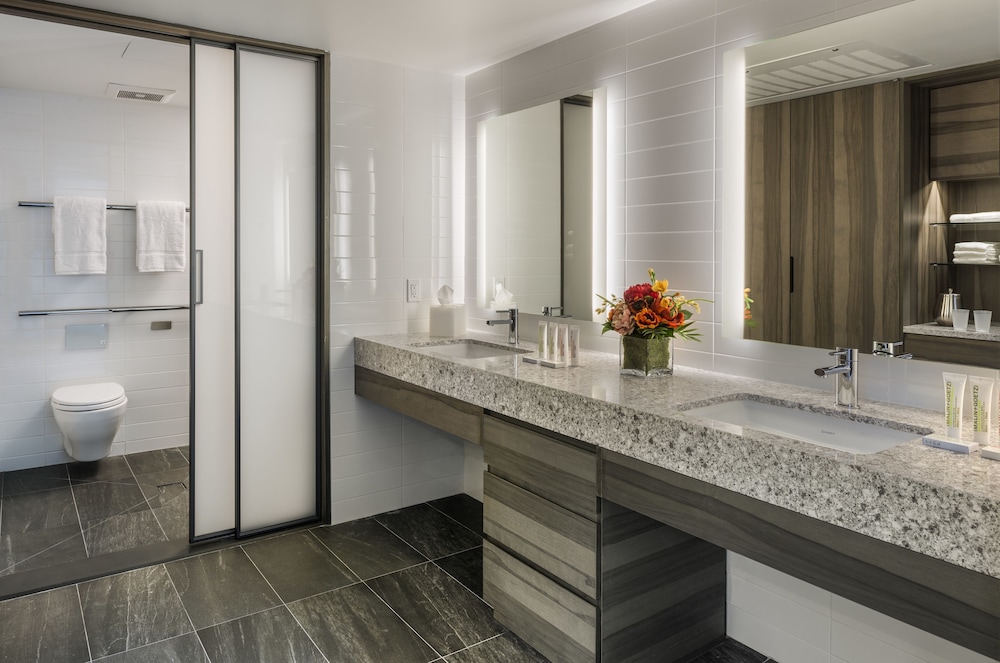 Superior Suite, 1 King Bed