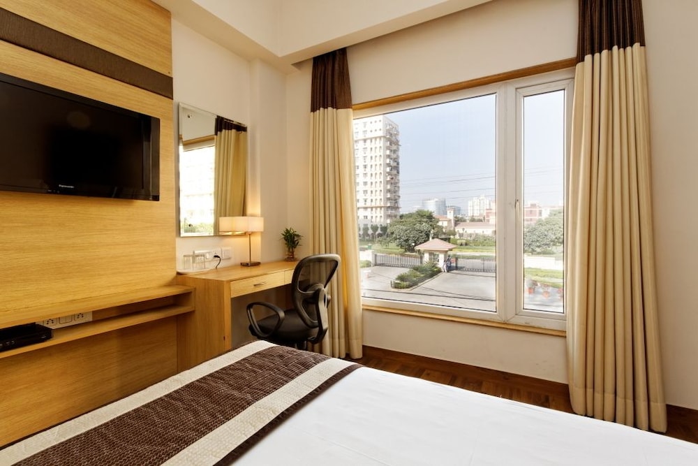 Executive Double or Twin Room - Photo 8