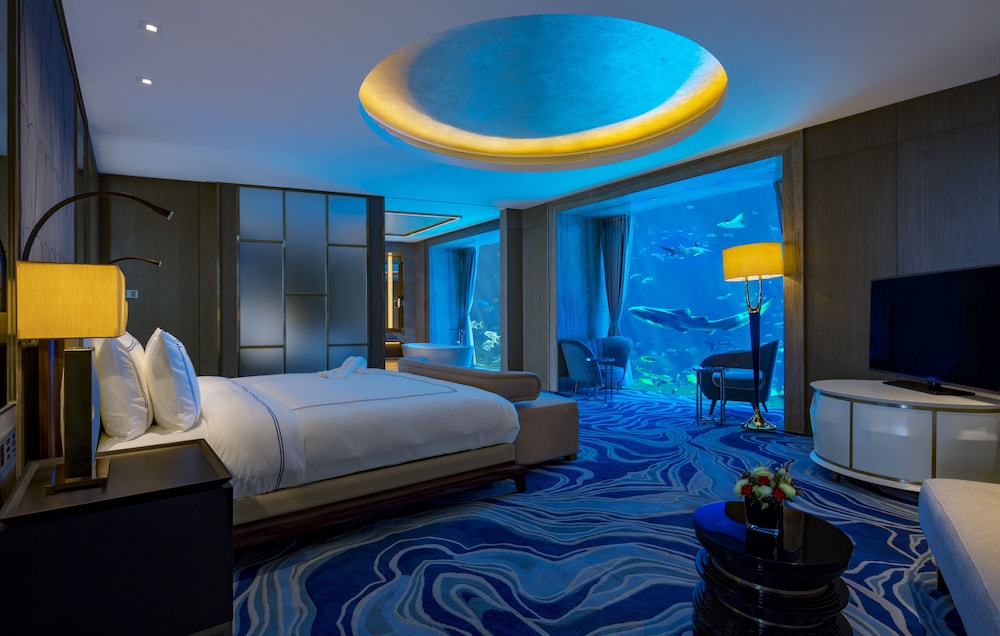 Suite, 2 Bedrooms (Poseidon Underwater)