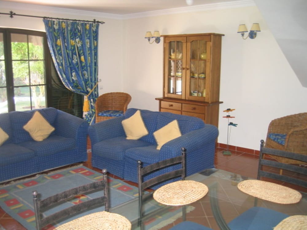 Room, 1 King Bed with Sofa bed - Photo 2