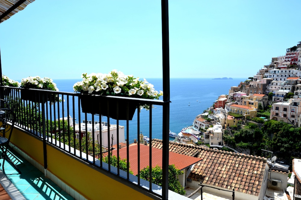 Deluxe Apartment (San Sebastiano) photo 3