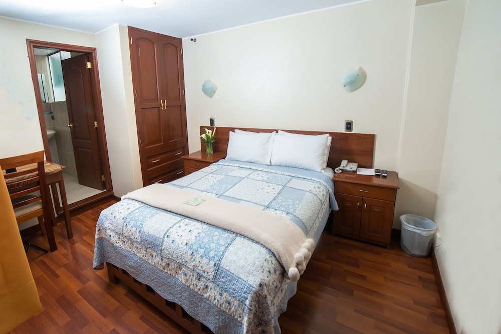 Standard Room - Photo 15