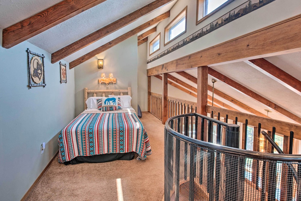 House (4 Bedrooms) photo 2