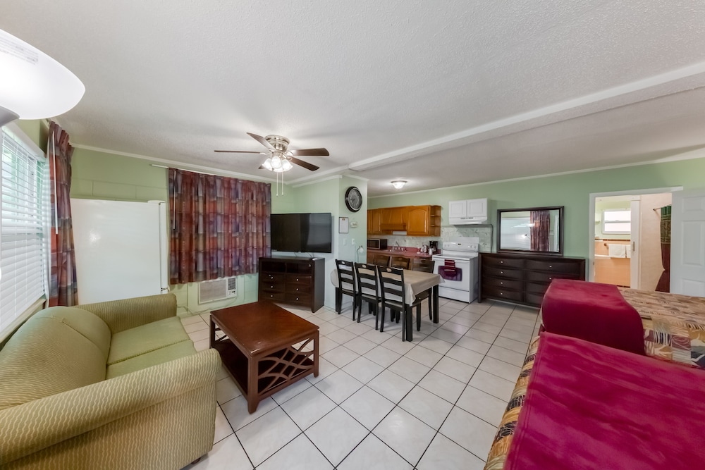 Deluxe Family Room, Two Bedrooms Apartments photo 1