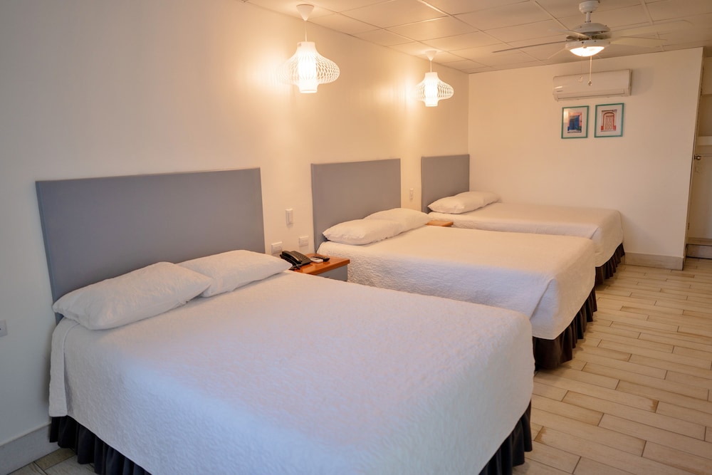 Premium Triple Room, Lake View photo 2