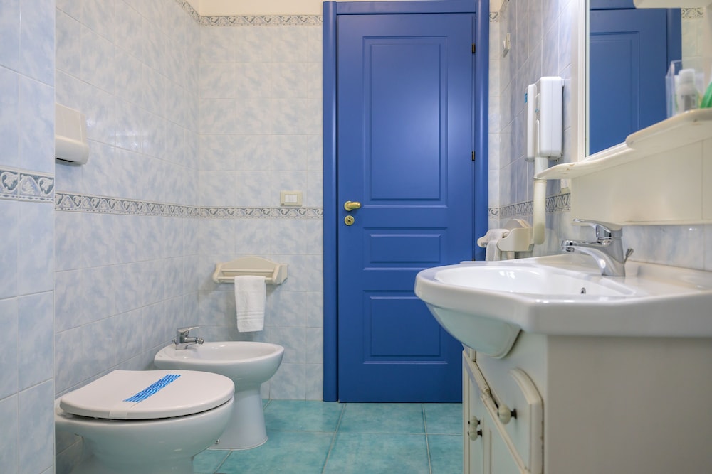 Double Room, Sea View - Photo 24