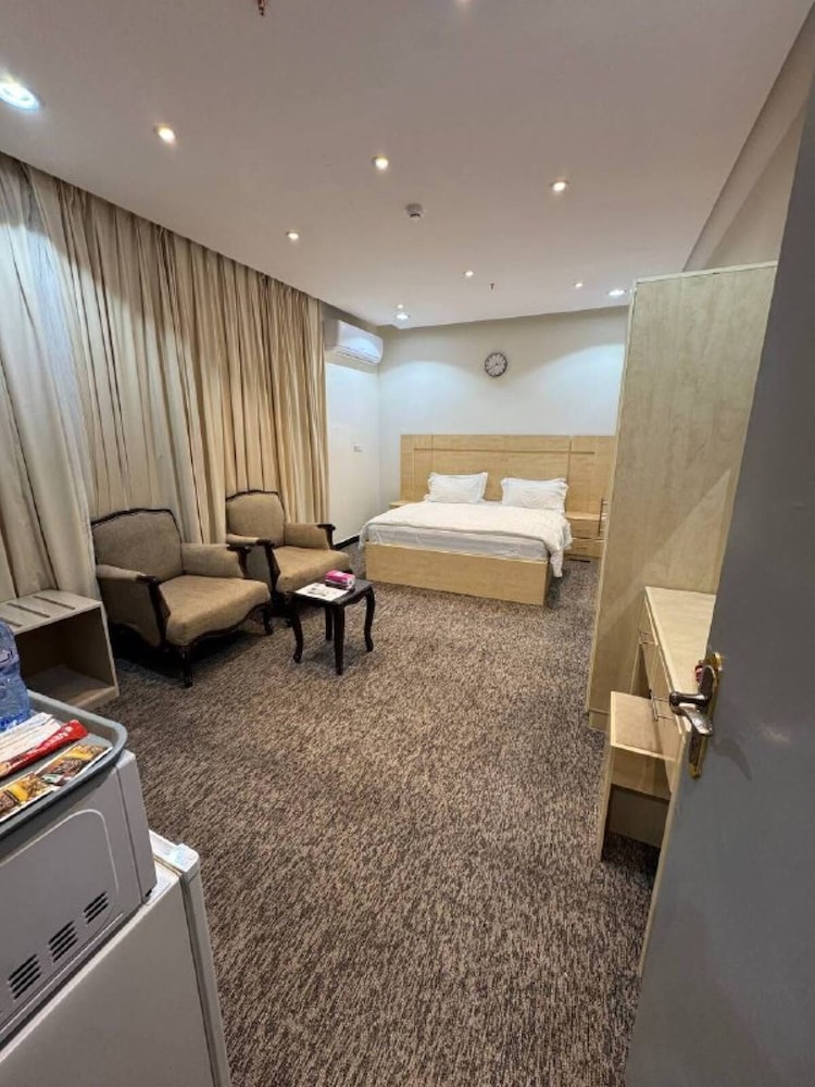 Basic Double Room, Microwave