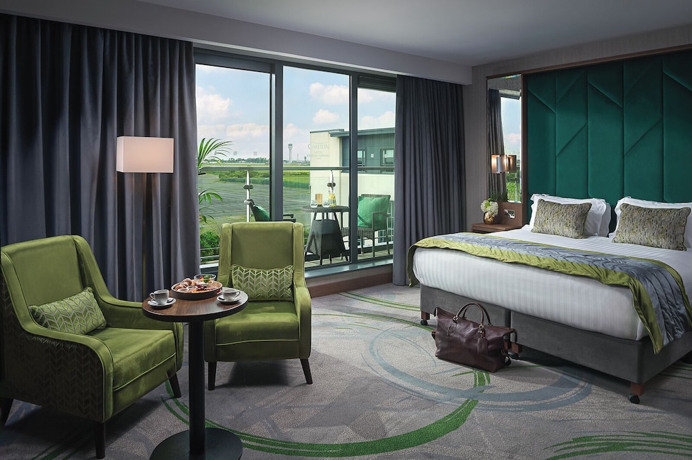 Rooftop Balcony Suite photo 1