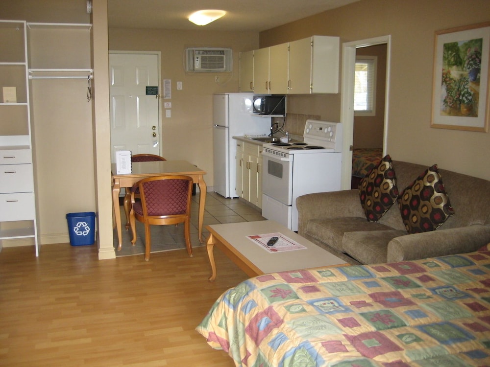 Studio Suite, Kitchen photo 1