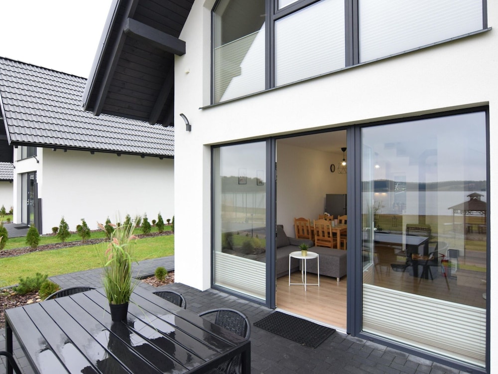 House photo 2