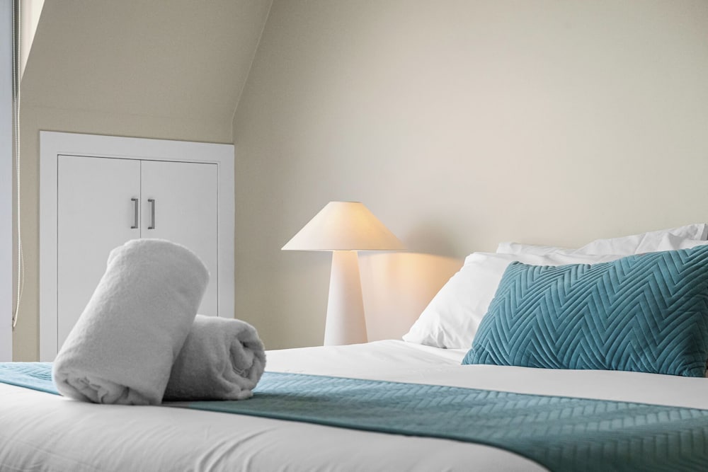 Oceanreach 2 Bedroom Penthouse photo 3