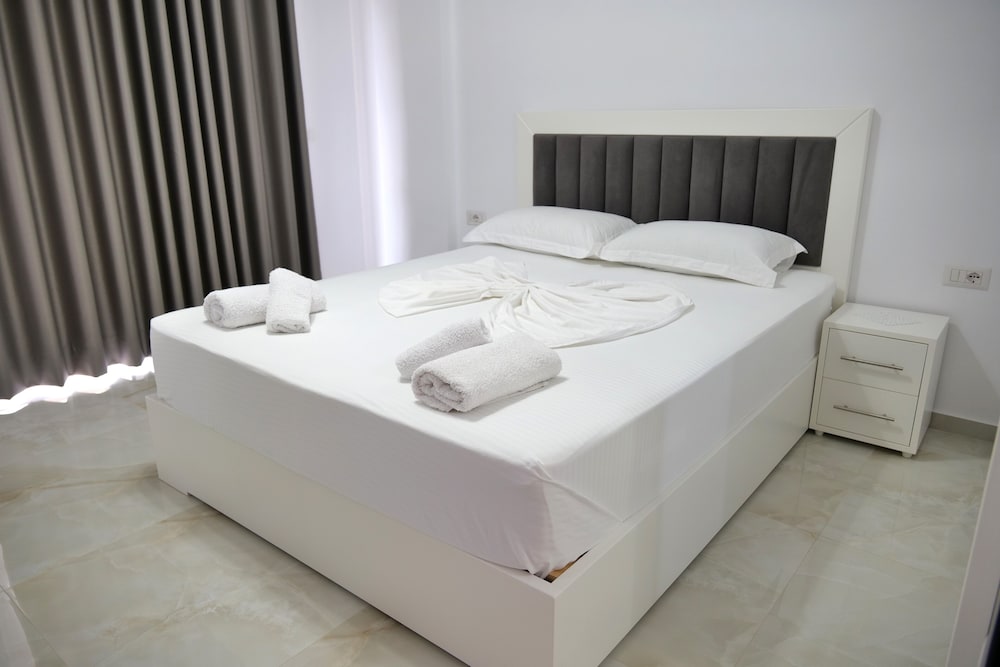 Double Room, Balcony