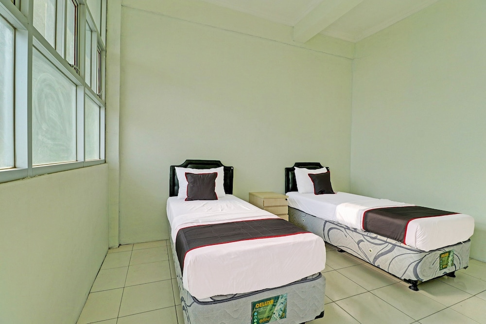 Deluxe Twin Room - Photo 1