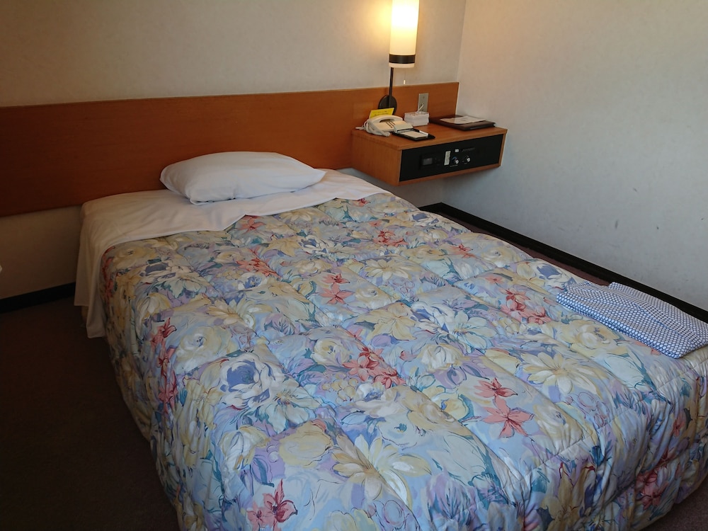 Deluxe Single Room, Smoking