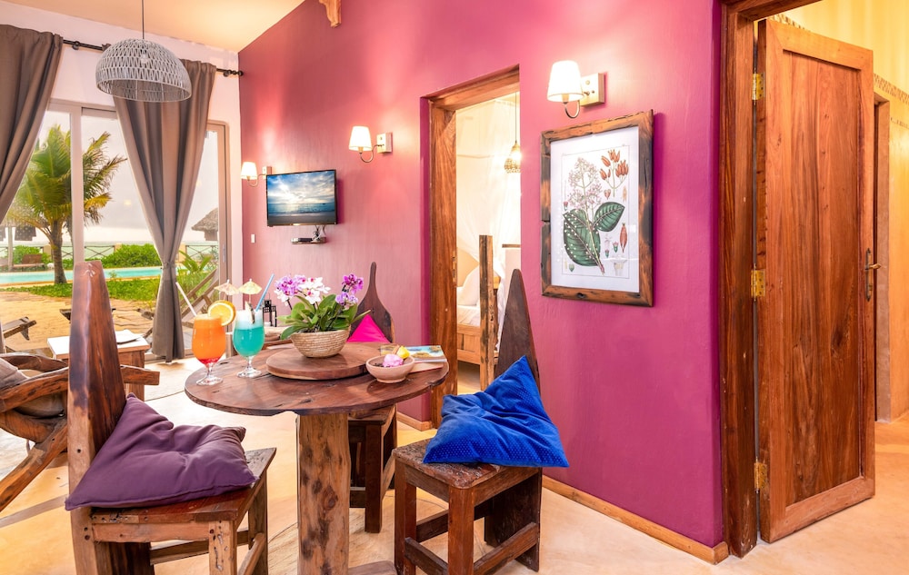 Deluxe Villa, Multiple Beds, Kitchenette, Ocean View photo 1