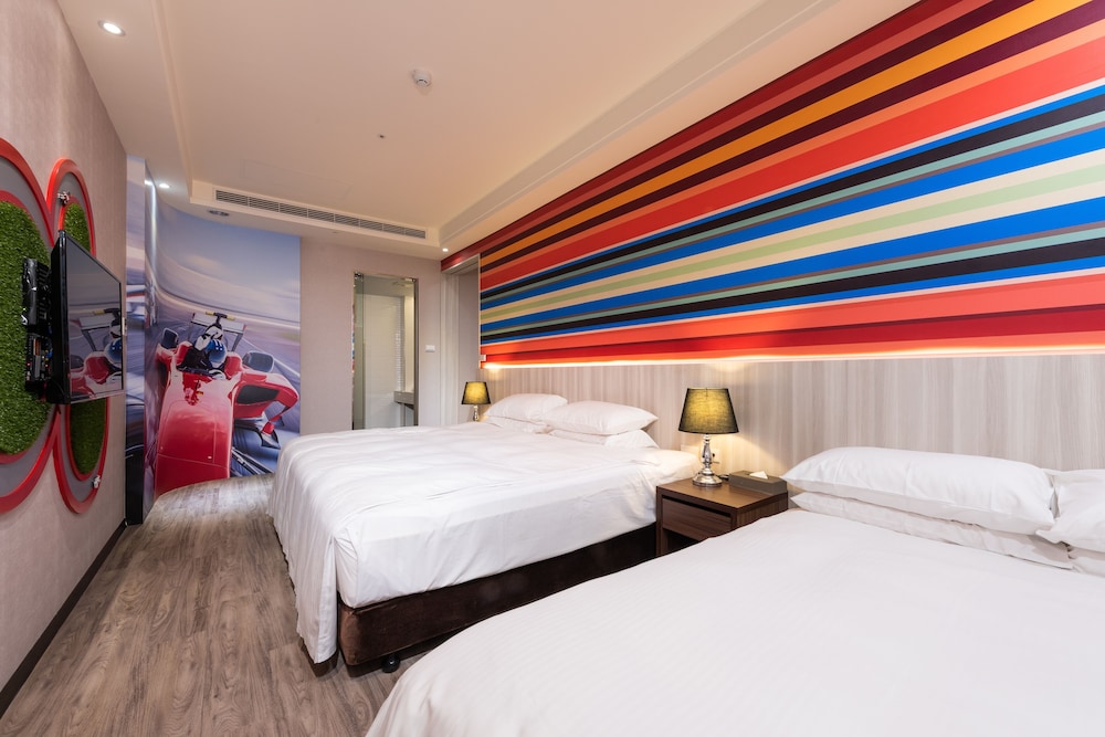 Deluxe Quadruple Room photo 3