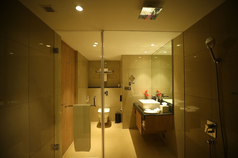 Executive Room - Photo 3
