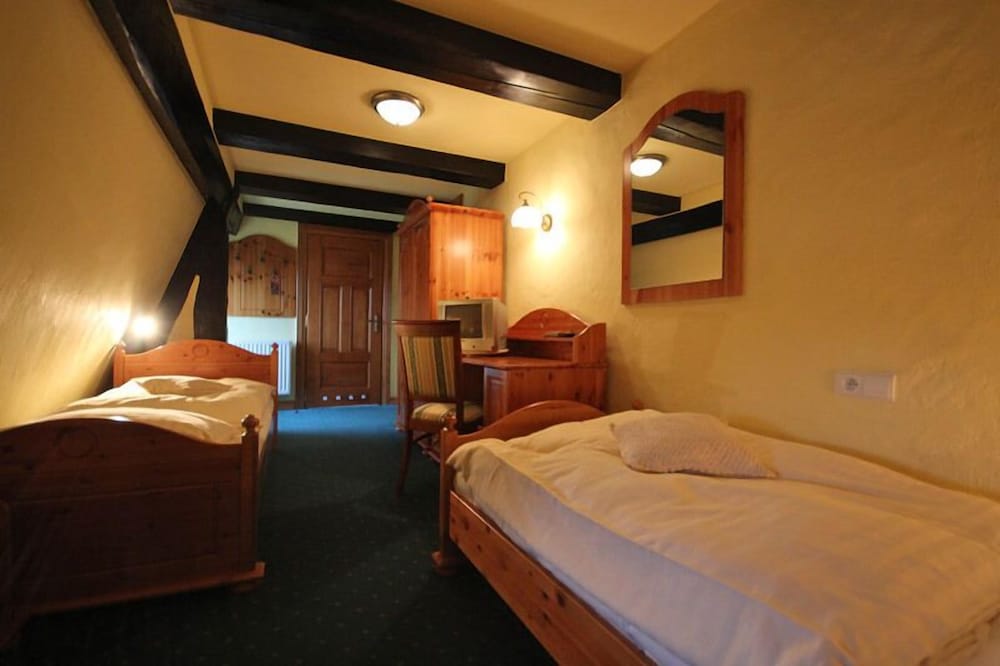 Double or Twin Room, River View photo 3