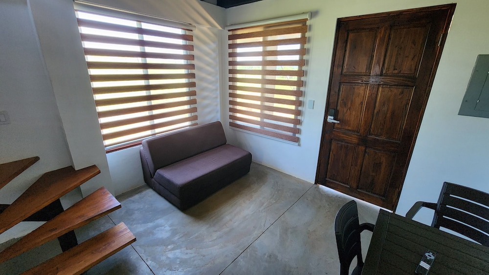 Deluxe Cabin, Garden View photo 2