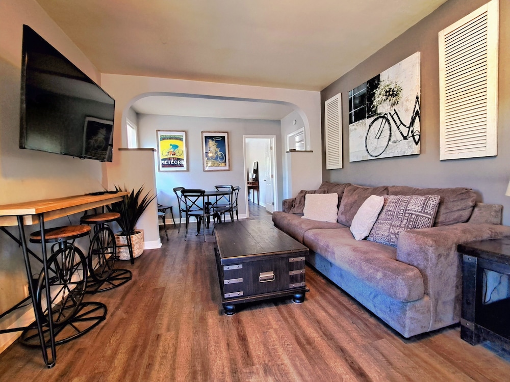 Signature Apartment