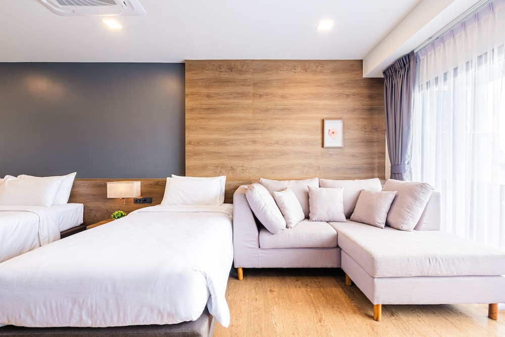 Family Executive Room with Balcony (60sq.m.) - Photo 7