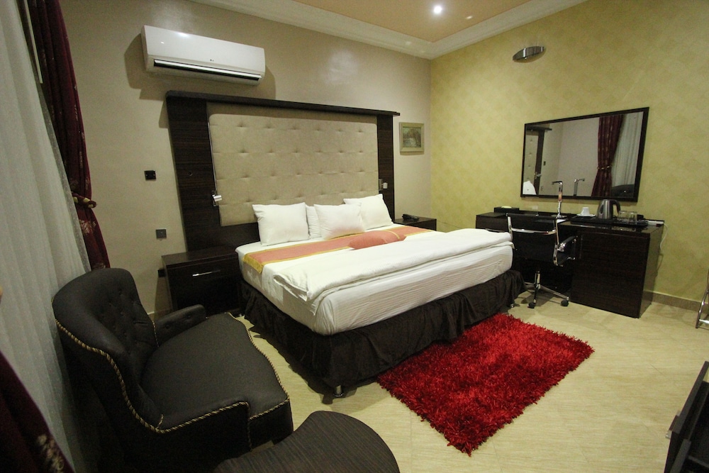 Deluxe Room, 1 Double Bed, Non Smoking photo 3