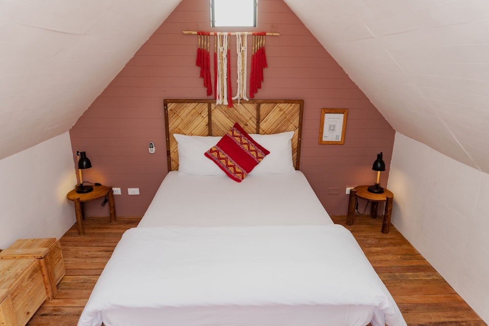 Tipi with Shared Bathroom photo 1