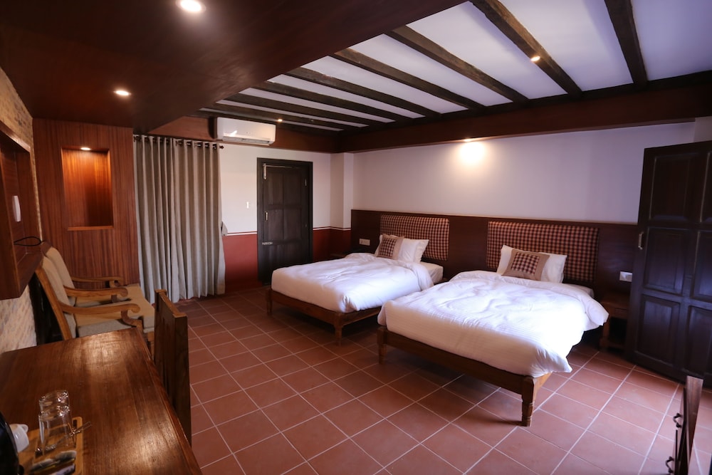 Royal Studio Suite photo 2