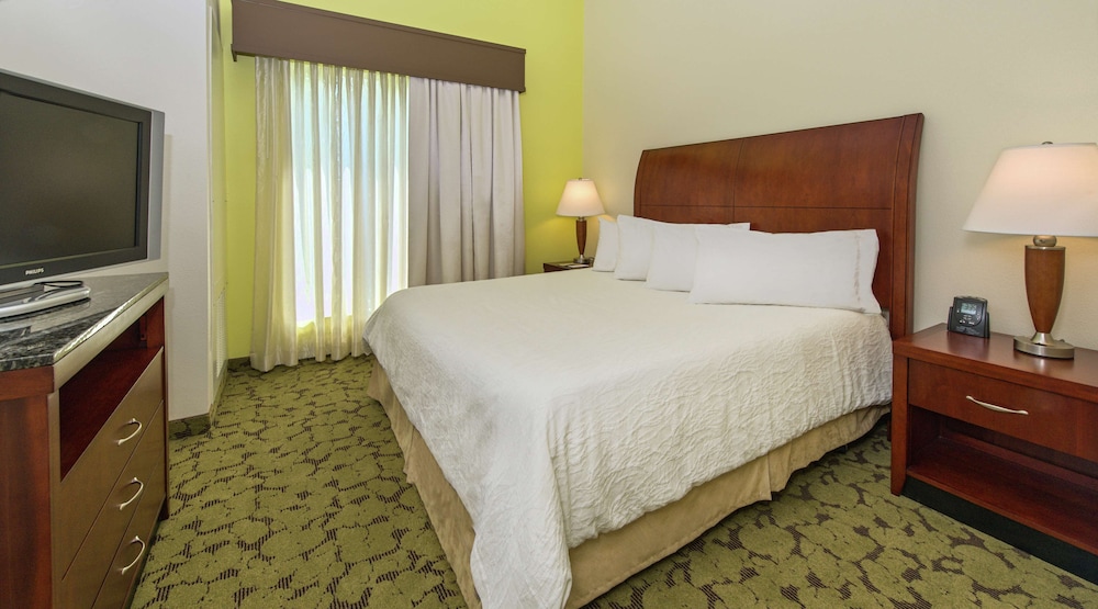 One King Bed Suite photo 3