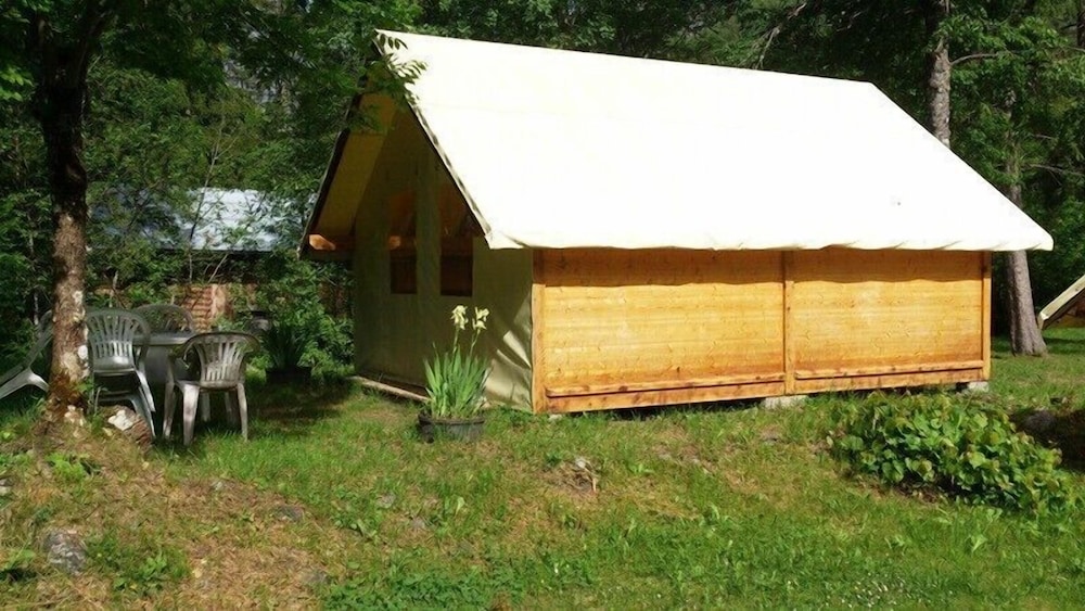Tent photo 3
