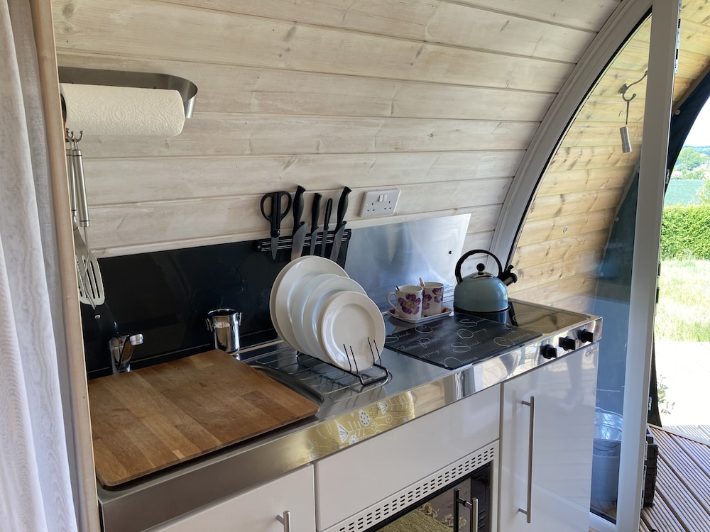 Room, Private Bathroom (Daisy Pod) photo 3
