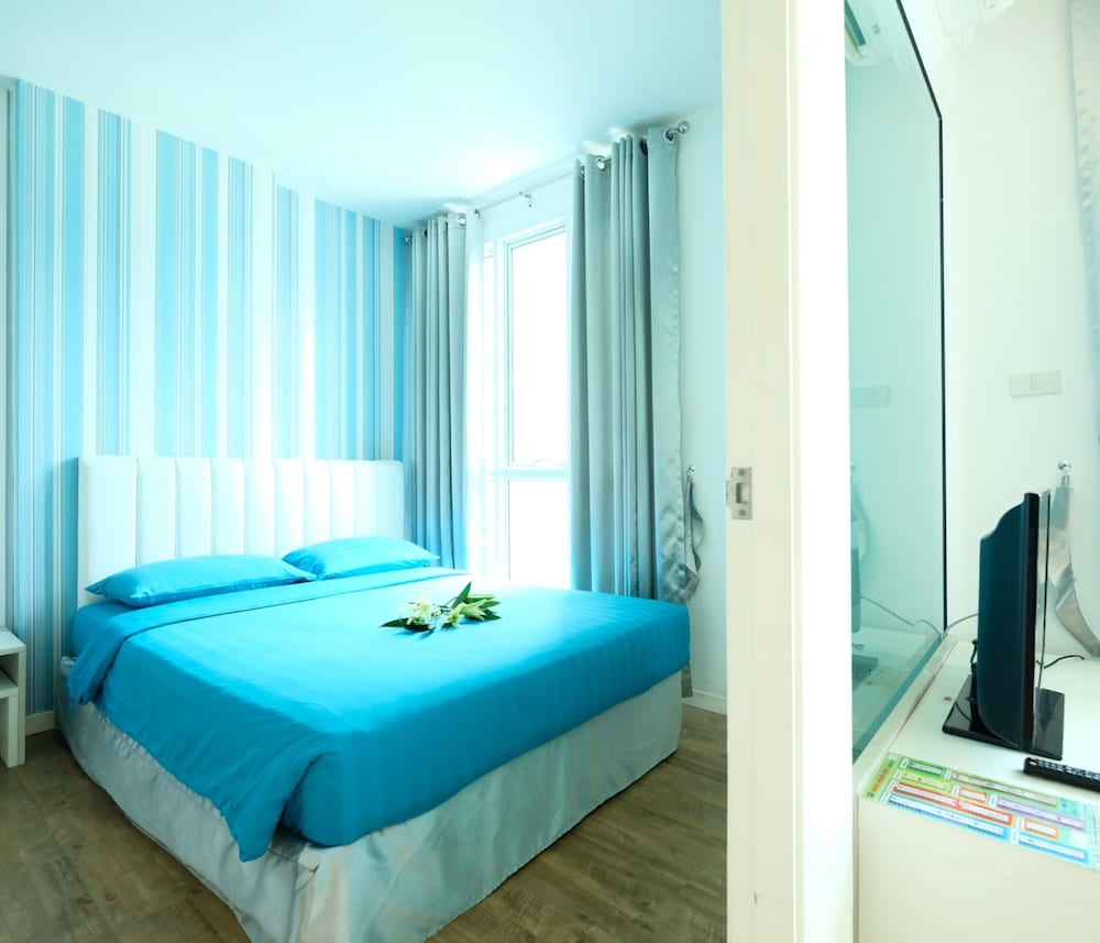 One Bed Room photo 2