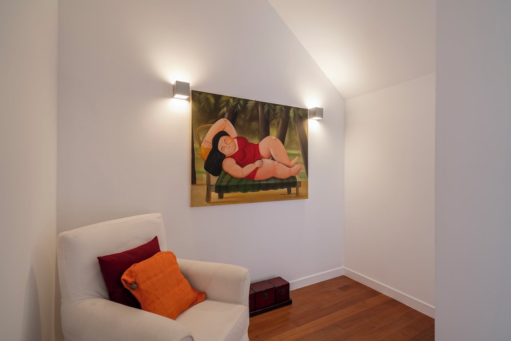 Basic House, 2 Queen Beds, Sea View photo 2