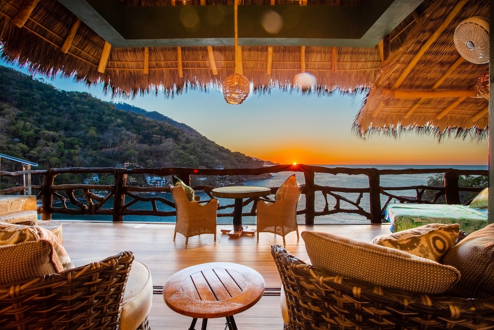 New Tower-eagle Love Nest Ocean View