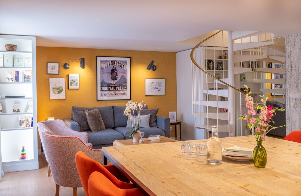 Standard Apartment, Multiple Beds, Kitchenette, Courtyard View (with Sofabed) photo 1