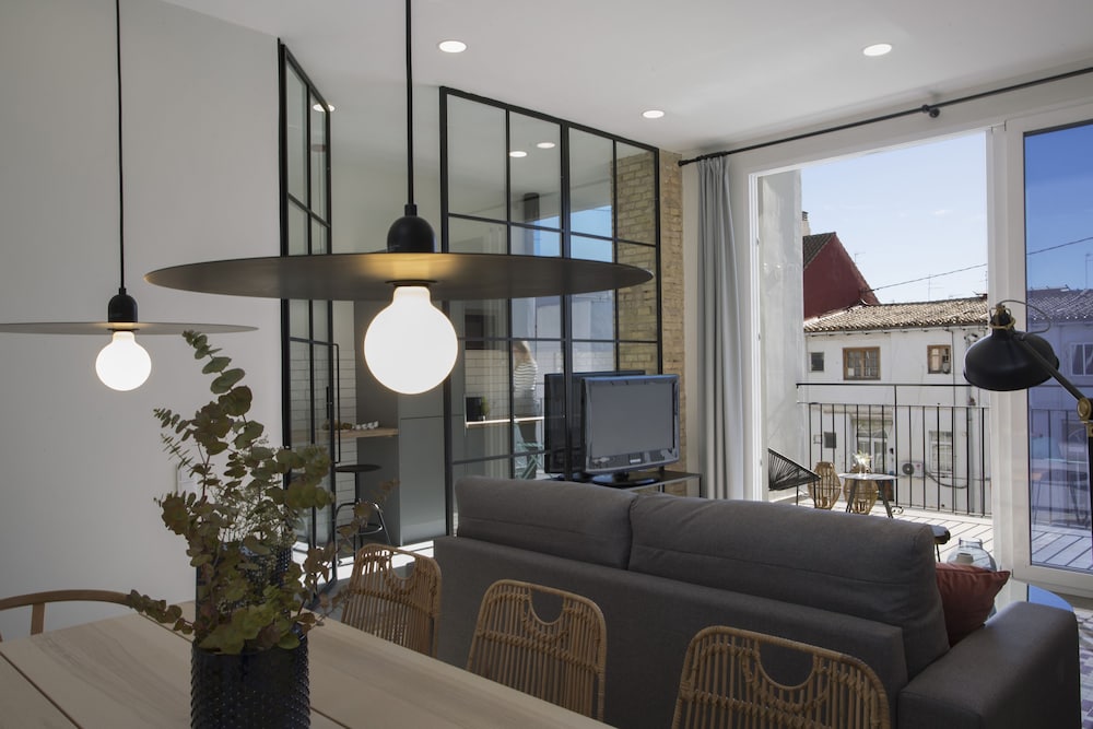 Apartment, 3 Bedrooms, Terrace (Parque Central XIII) thumbnail 6
