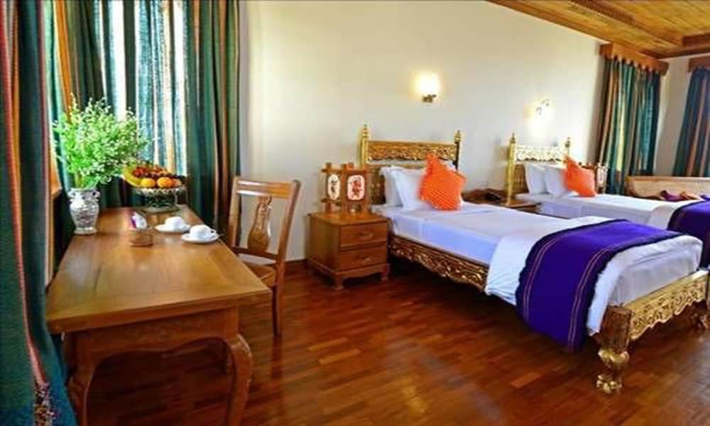 Villa photo 3
