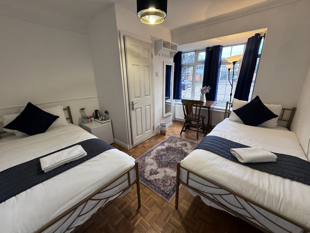 Deluxe Twin Room photo 1